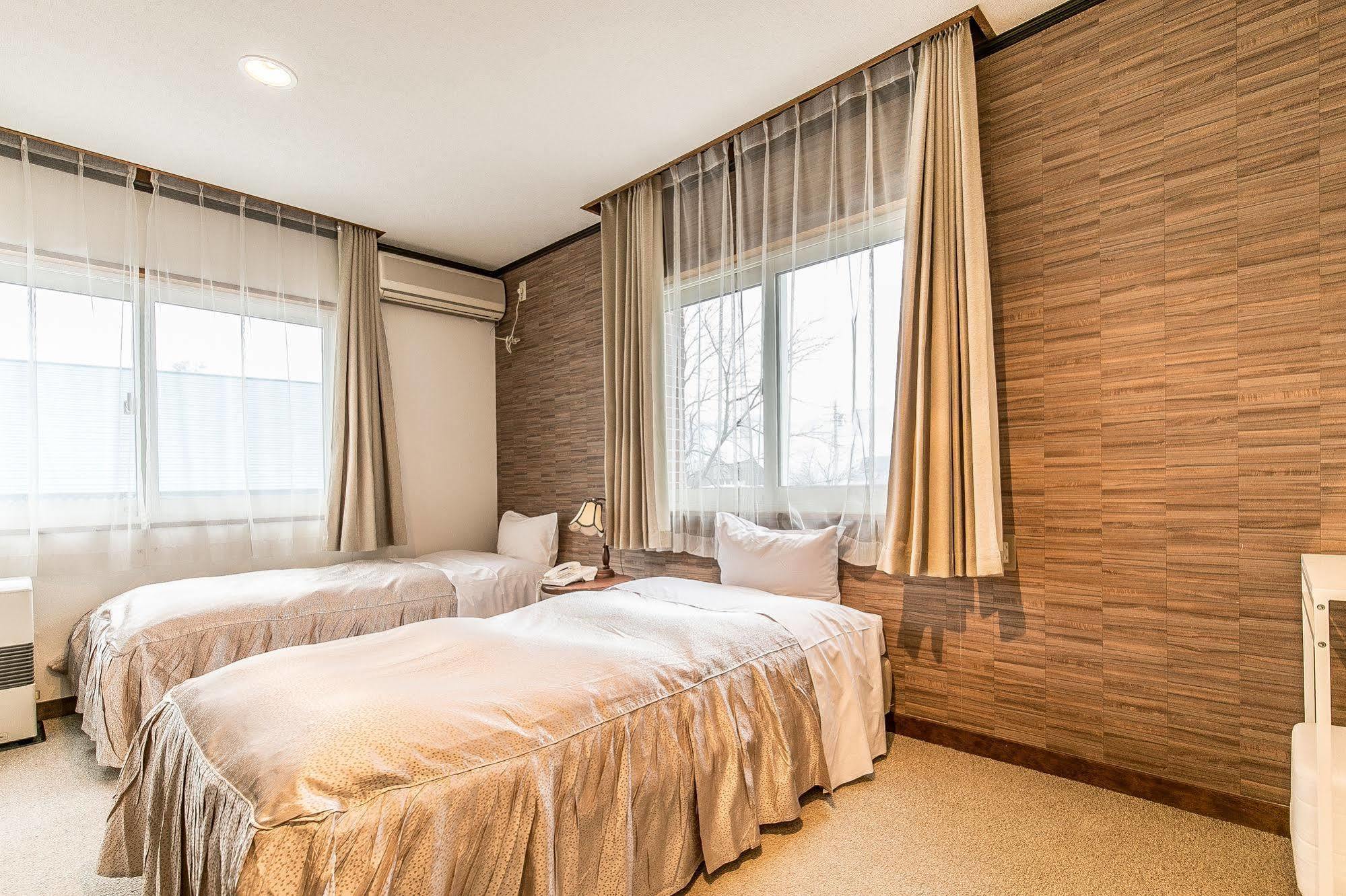 Petit Hotel Enchante Hakuba Luaran gambar